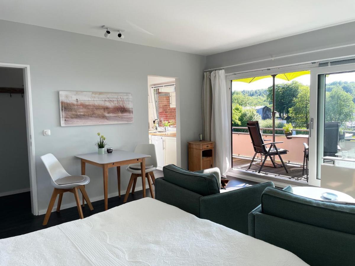 Ferienwohnung Yachthafen-Foerdeblick 格吕克斯堡 外观 照片